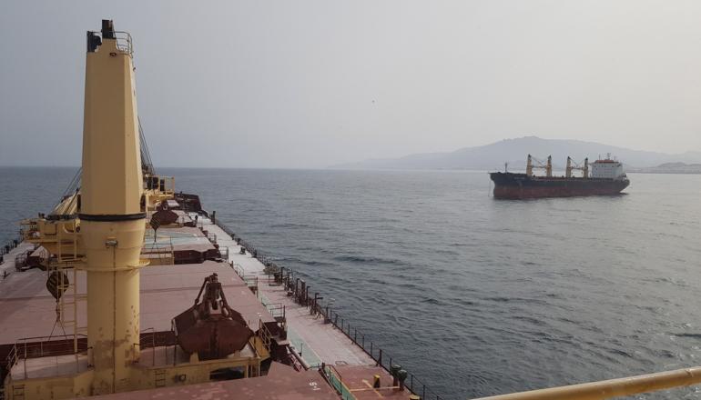 Navegando por el fondeadero